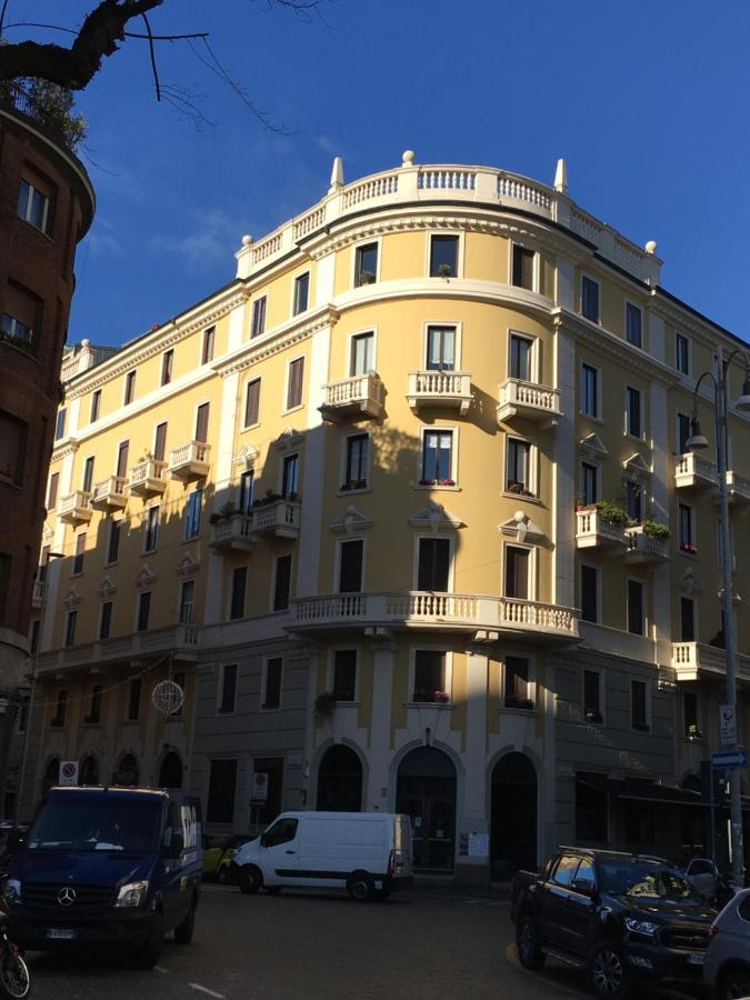 Le Colonne Milano Panzió Kültér fotó